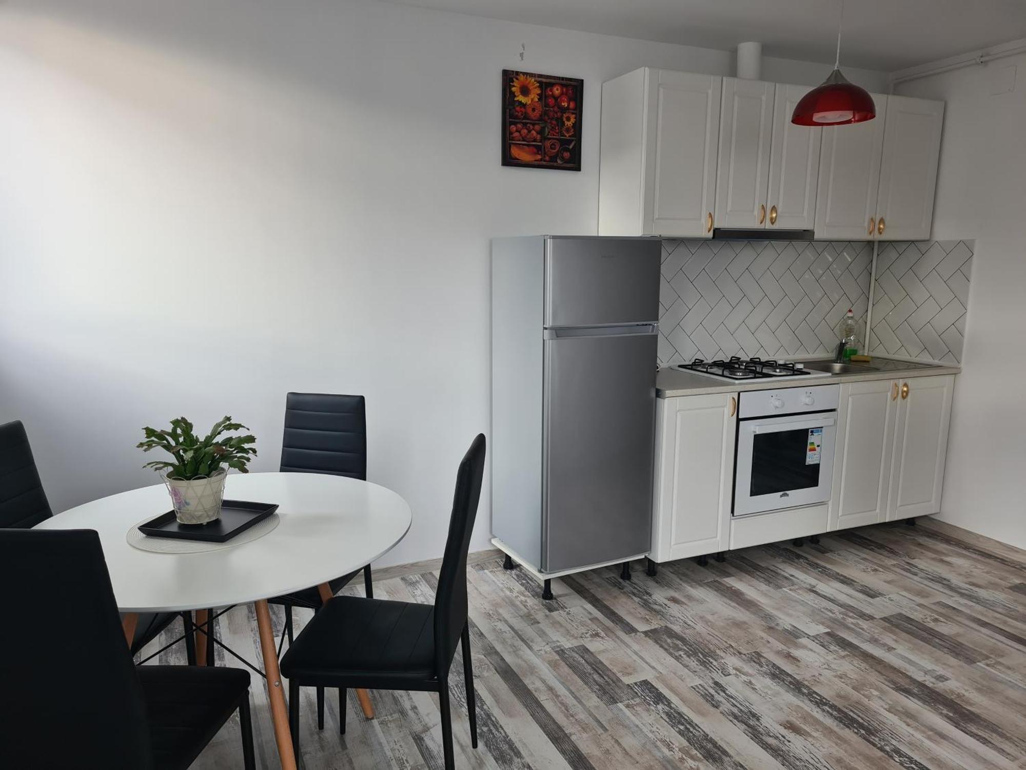 Luxury Apartments Mall Area Bacau Luaran gambar